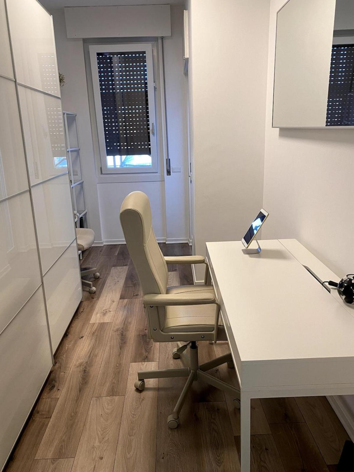 Apartamento Elegante 80mq Vicino Sempione