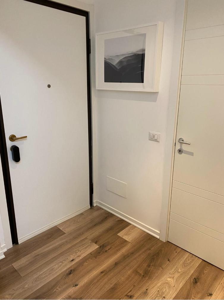 Apartamento Elegante 80mq Vicino Sempione *