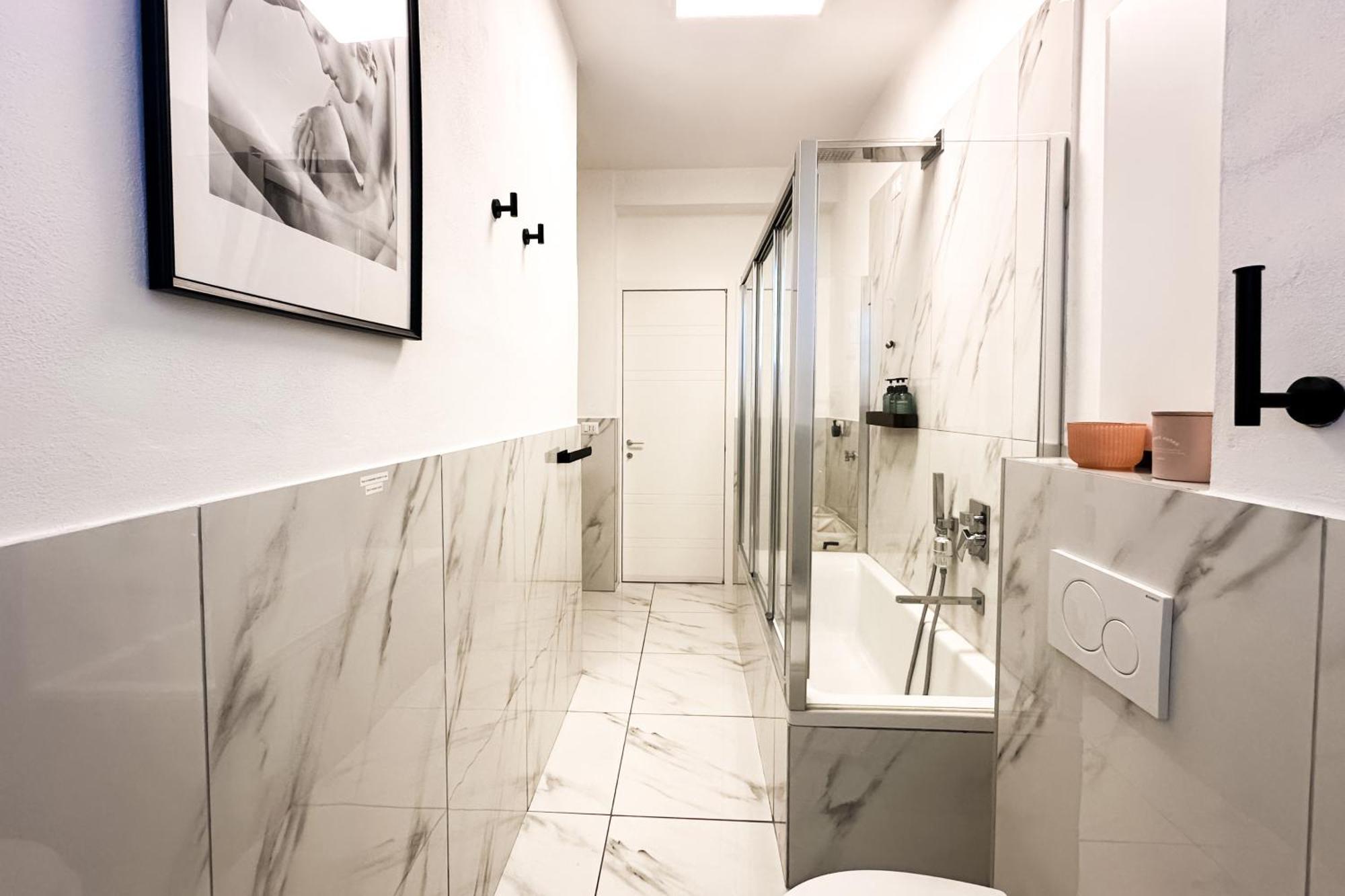 Apartamento Elegante 80mq Vicino Sempione
