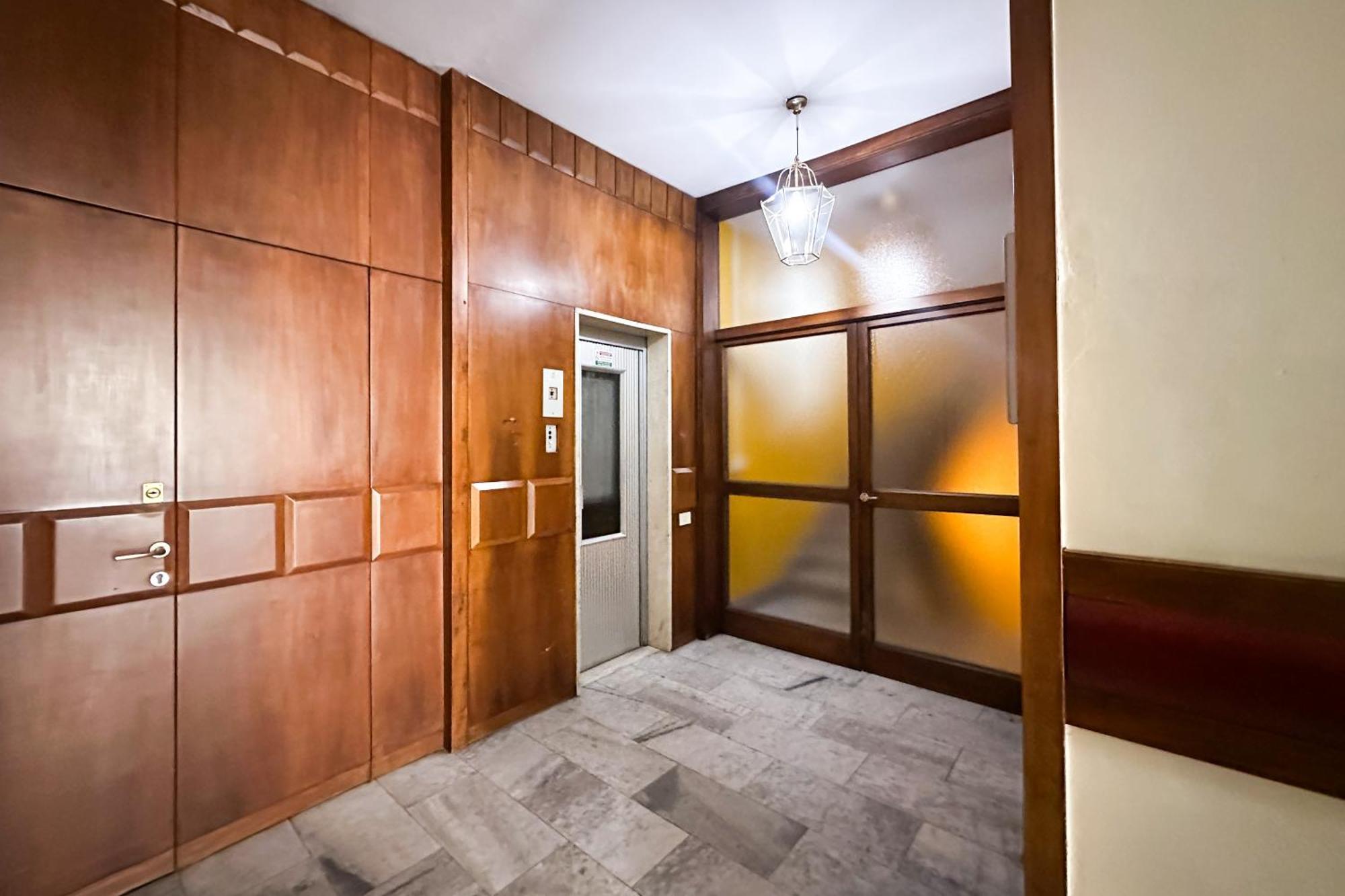 Elegante 80mq Vicino Sempione Appartement