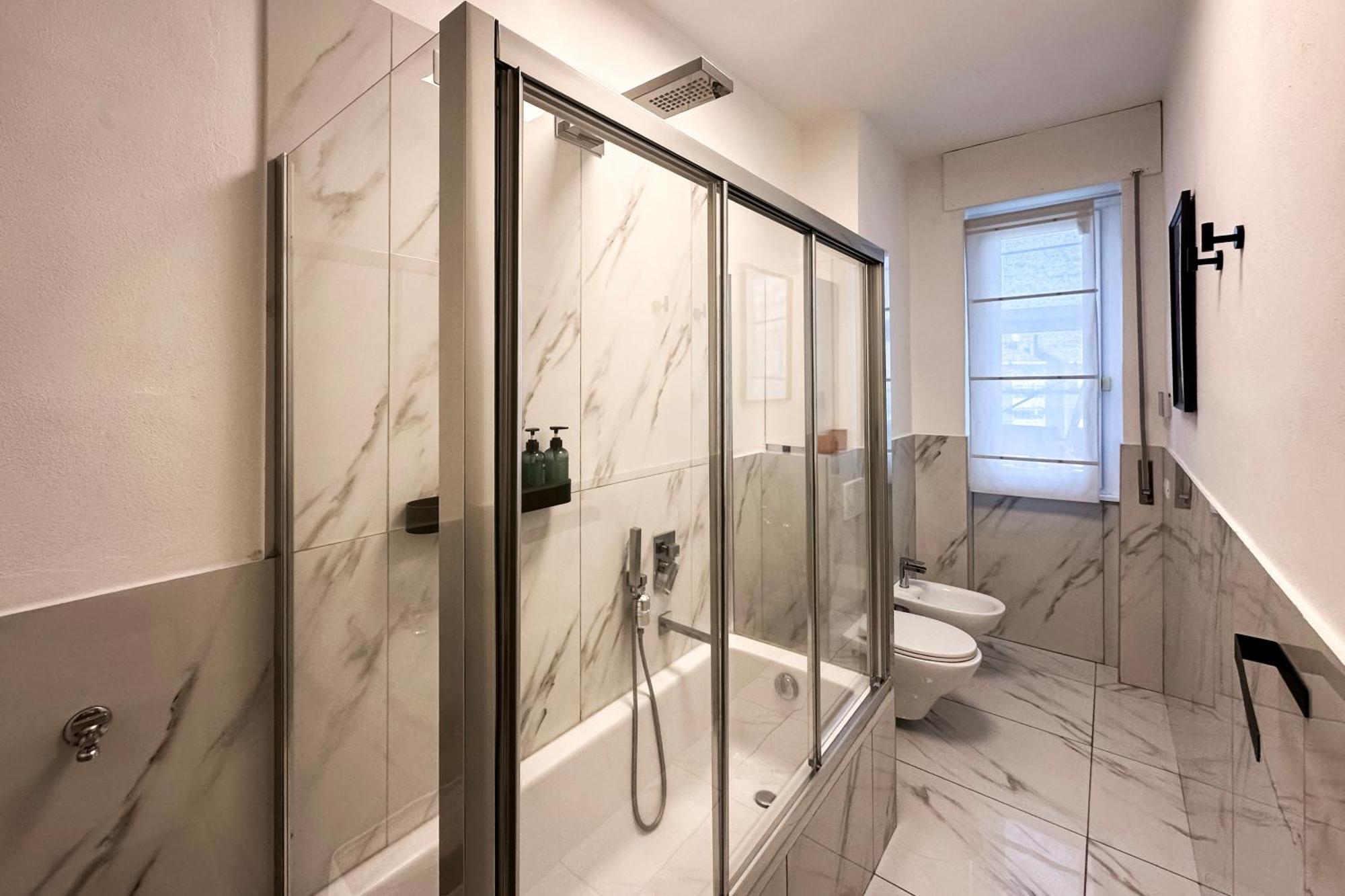 Elegante 80mq Vicino Sempione Appartement *
